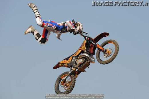 2009-10-04 Franciacorta - Motocross delle Nazioni 0957 Free style show